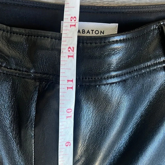 Aritzia Babaton Command Cropped Pant - Picture 9 of 13